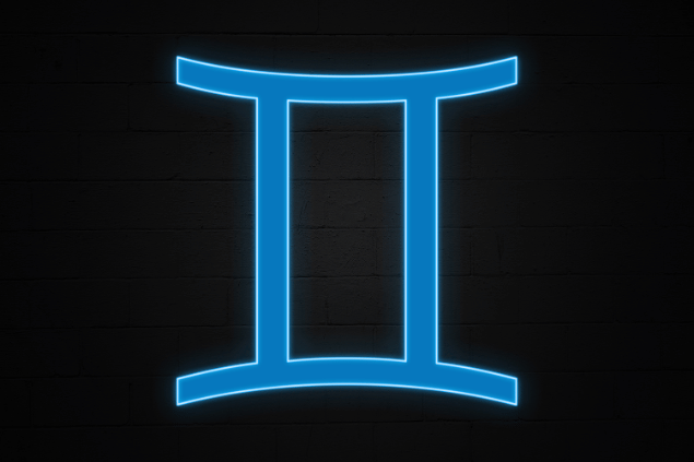 Símbolo do signo de Gêmeos em azul neon brilhante sobre fundo escuro.
