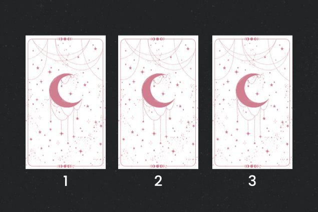 Cartas de tarot viradas para baixo