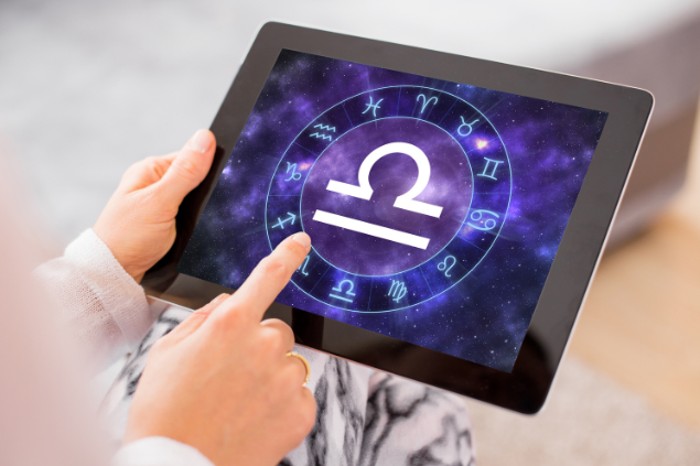 Símbolo do signo de Libra em um tablet