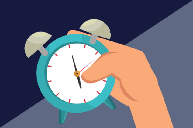Na imagem ilustrada, a mão de uma pessoa está segurando um relógio.