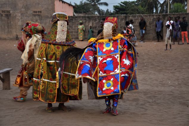 Imagem de Egun, um espírito ancestral da Umbanda e do Candomblé.