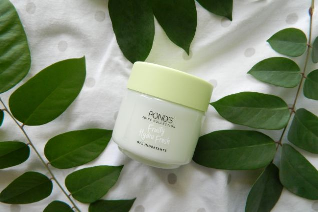 Imagem de um pote de creme hidratante, simbolizando o cosmético do signo de câncer