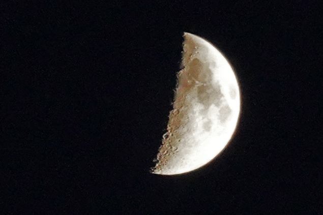 Lua Negra representando Lilith. 