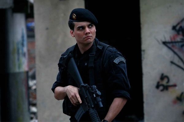 Cena do filme Tropa de Elite.