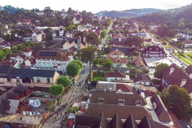 Foto aérea de São José dos Campos, em São Paulo