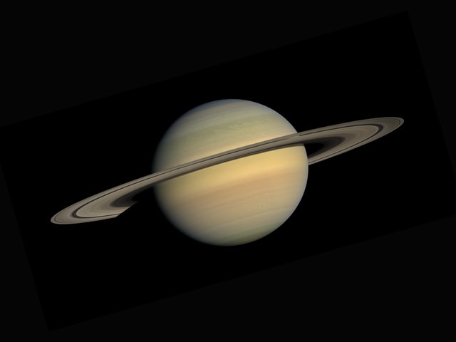 Saturno.
